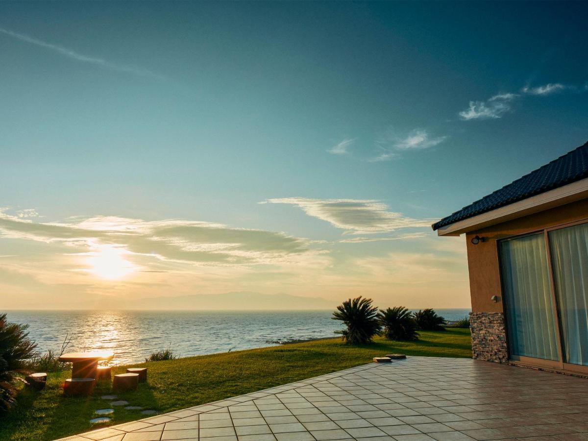 Resort Villa Miko Oshima Buitenkant foto